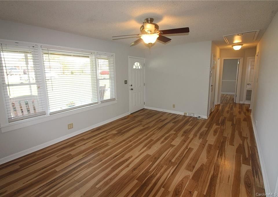 2715 Monterey Park Dr, Gastonia, NC 28054 Zillow