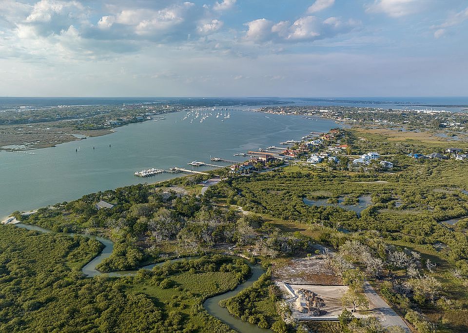 1st image of 228 Pelican Reef Dr