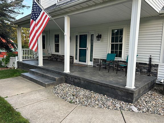 5th image of 6740 Herbst Rd