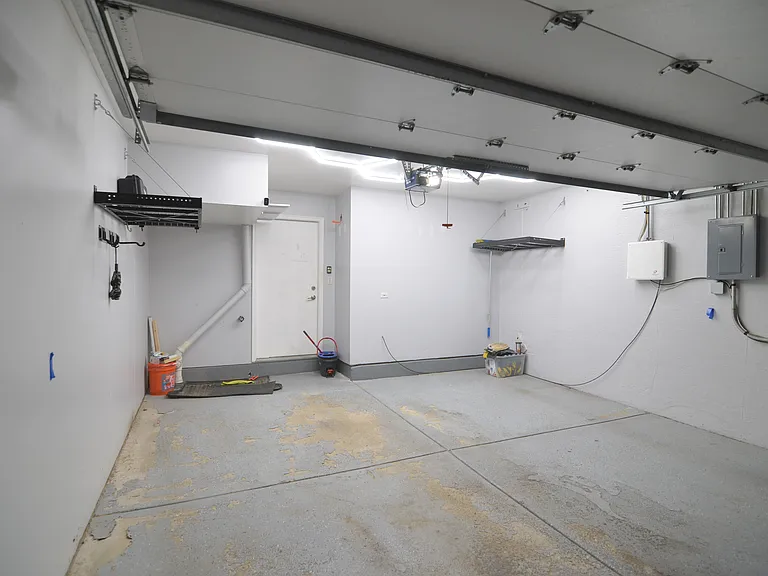 4851 N Pulaski Rd — Photo 13
