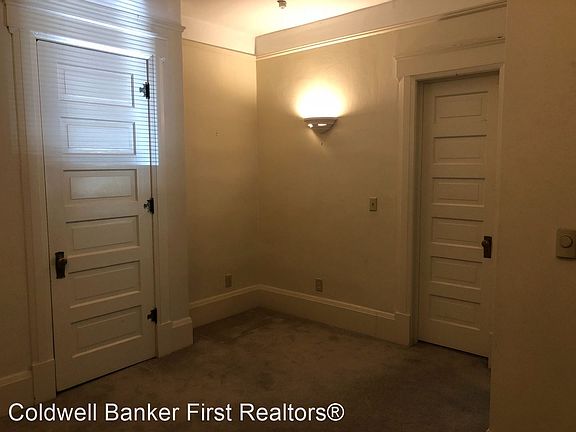 4th image of 14 N Clinton St 1-unit 6626105