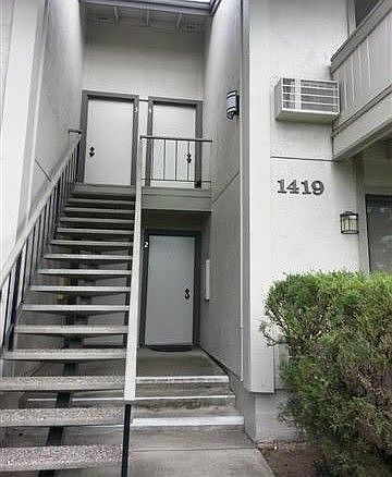 1st image of 1419 Marchbanks Dr APT 4