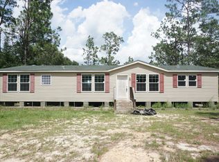4249 Leisure Lakes Dr, Chipley, FL 32428