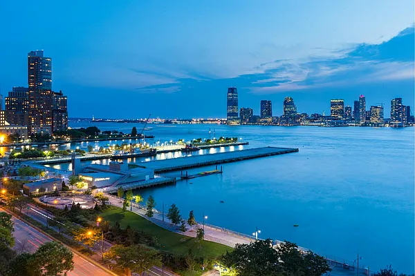 Rented by Douglas Elliman | media 3