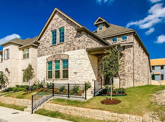 2nd image of 17832 Bottlebrush Dr