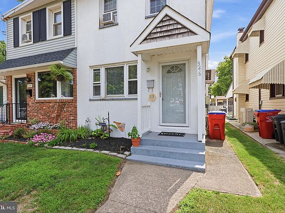 2nd image of 346 Taft St