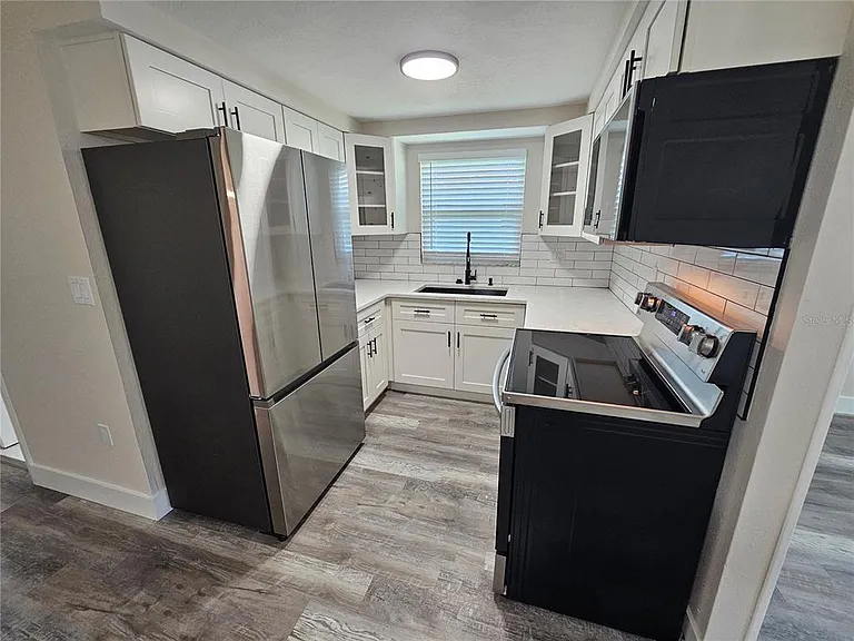 4843 Camphor Ave — Photo 2