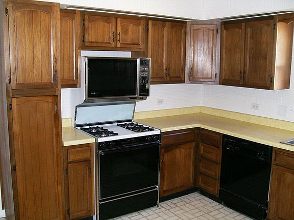 2nd image of 818 N Princeton Ave