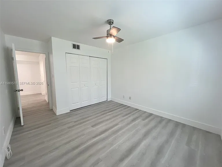 640 S Park Rd #12-4 — Photo 10