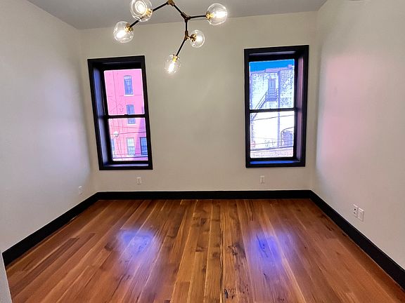 5th image of 7-9 Saint Pauls Ave #2R