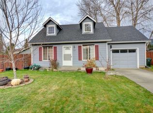 1781 Gardendale Ln, Grants Pass, OR