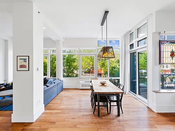 2nd image of 10-17 Jackson Ave #2AB