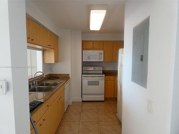 5th image of 2475 Brickell Ave APT 2208