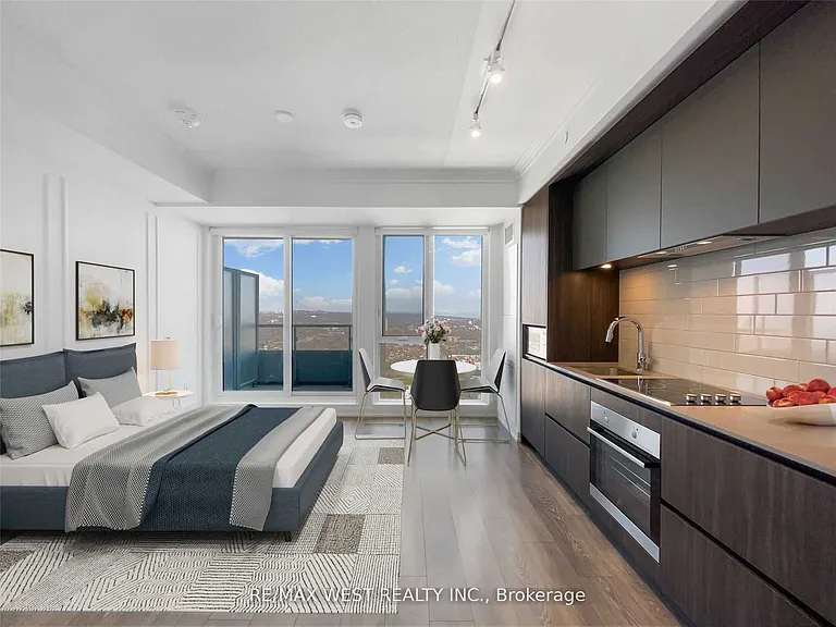 225 Sumach St #2802 — Photo 4