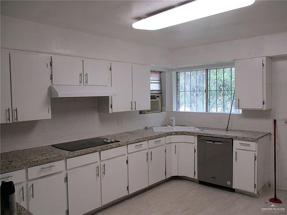 5th image of 1600 Orange Ave