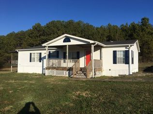 6805 Warrior River Rd, Bessemer, AL 35023
