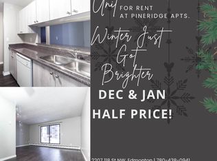 2207 118th St NW #1-BEDROOM, Edmonton, AB T6J 6L8