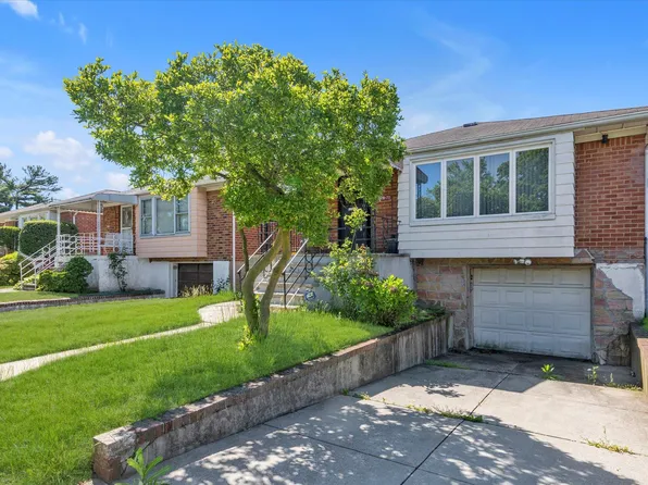 20070 39th Avenue, Bayside, NY 11361