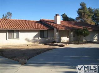 10285 7th Ave, Hesperia, CA 92345