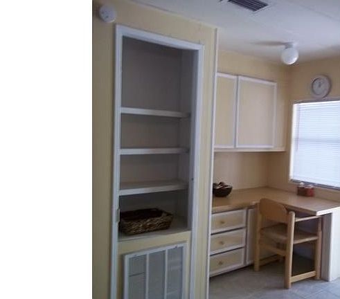 5th image of 7565 Hart Dr
