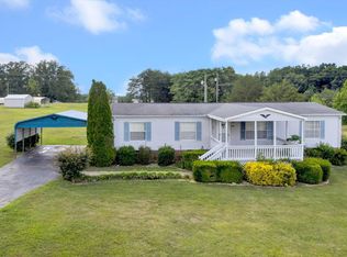 5161 Piney Rd, Gretna, VA 24557