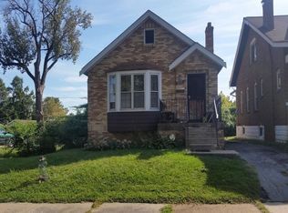 8520 Richard Ave, Saint Louis, MO 63132