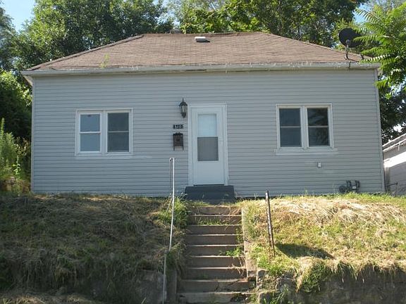 2nd image of 610 Lincoln St