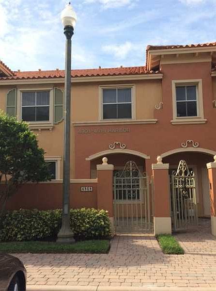 1st image of 2315 Mariner Ct #2707