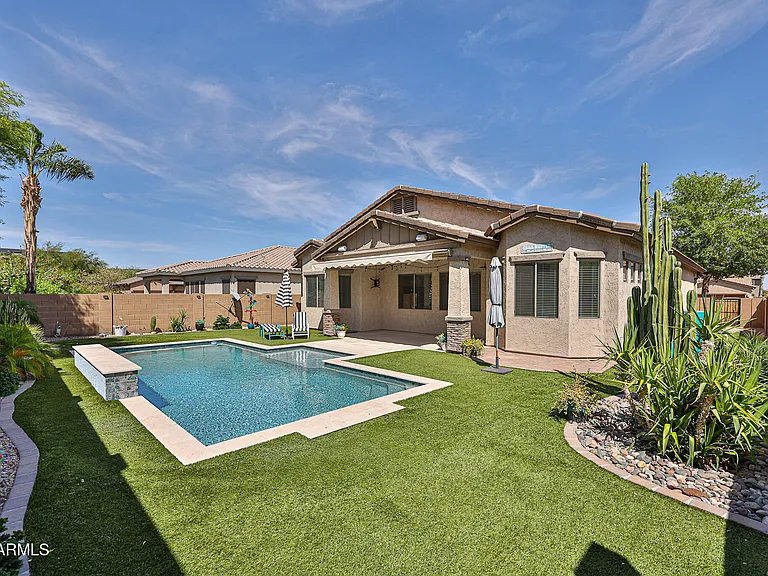30870 N 125th Dr — Photo 38