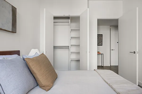 Rented by Corcoran | media 32