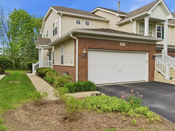 357 Ridge Rd, North Aurora, IL 60542