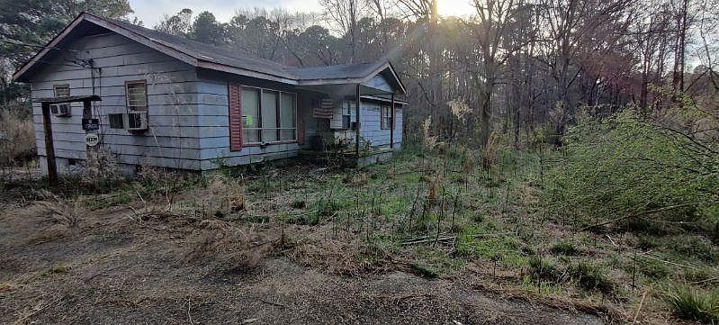 1st image of 165 Rollingwood Trl