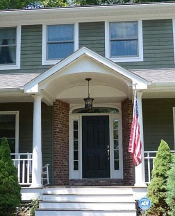 5th image of 517 Rehill Ct