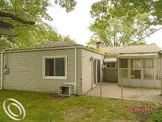 4th image of 1604 Flynn St