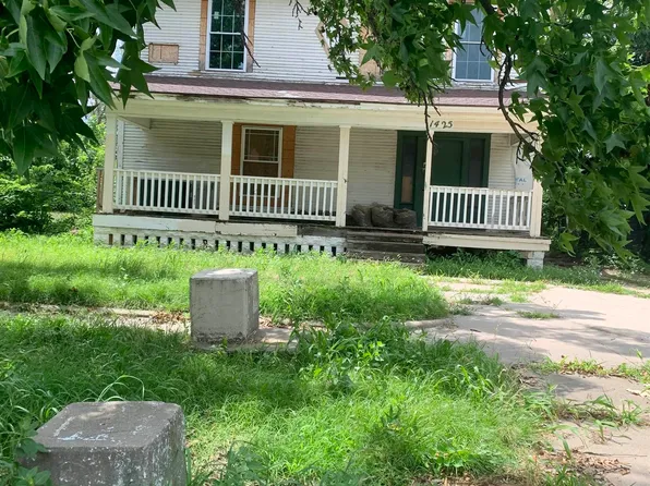 1425 S Market St, Wichita, KS 67211