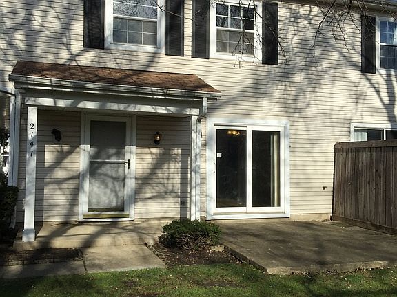 2nd image of 2141 N Dogwood Ln