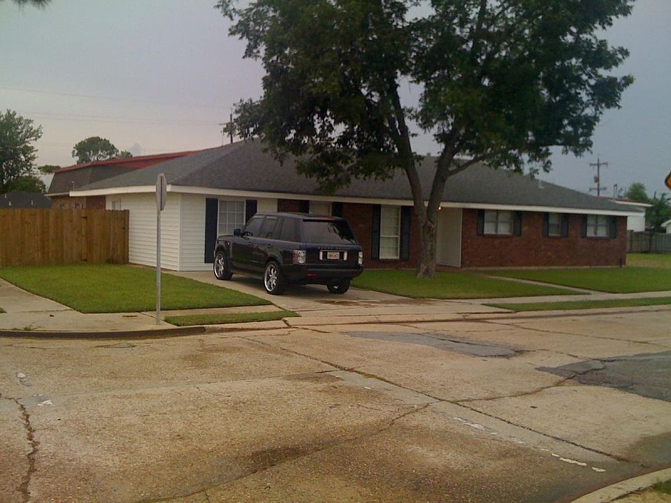 1st image of 4800 Rosalia Dr