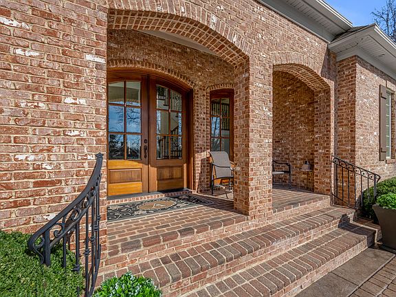 5th image of 775 Cottage Grove Ln