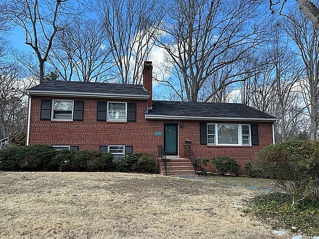 1st image of 3514 Pinebrook Dr