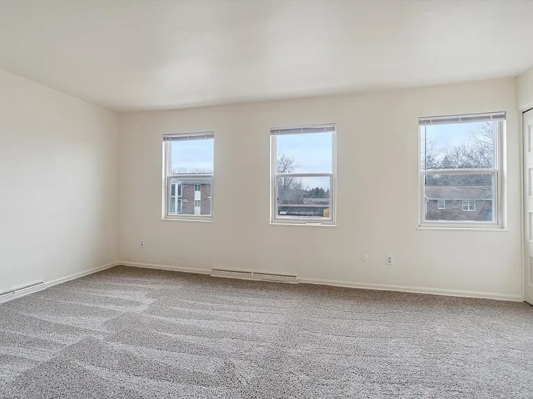 2601 Germain Dr — Photo 20
