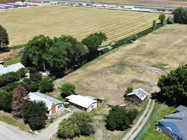 4196 Cedar St, Baker City, OR 97814