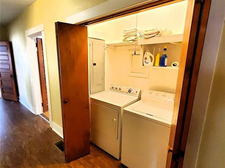 7025 Rico Rd — Photo 33