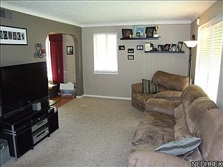 5th image of 32406 Lake Shore Blvd