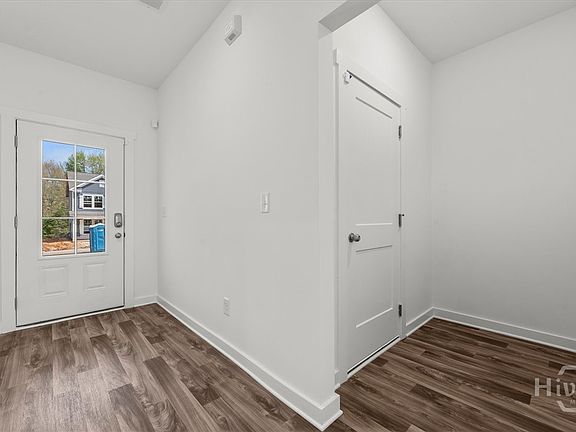 4th image of 36 Edith Court