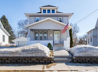 1005 Lincoln Ave, Waukesha, WI 53186