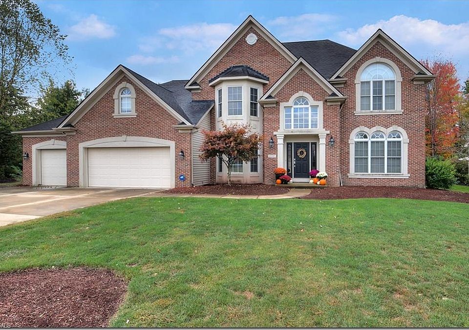 1st image of 12397 Steeplechase Ln