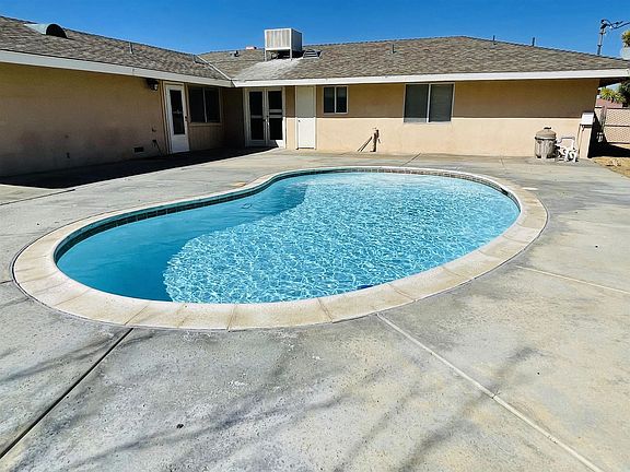 2nd image of 58397 El Dorado Dr