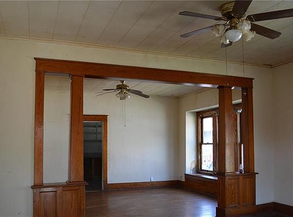 3rd image of 520 Pacific Ave