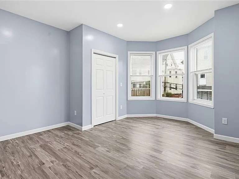 62 Cypress St #2 — Photo 15