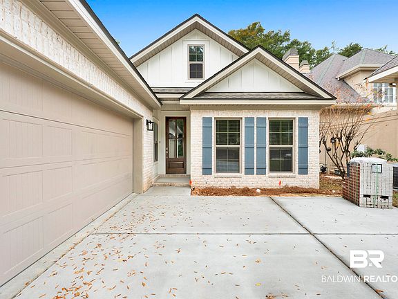 3rd image of 108 Cedar Pointe